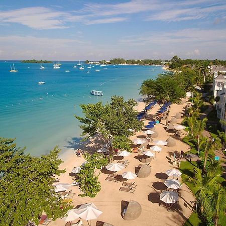 อะซุล บีช รีสอร์ต เนกริล กูร์เมต์ ออลอินคลูซีฟ บาย การิสมา Hotel ภายนอก รูปภาพ