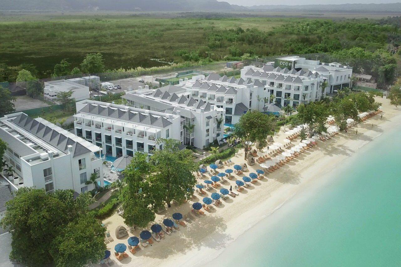 อะซุล บีช รีสอร์ต เนกริล กูร์เมต์ ออลอินคลูซีฟ บาย การิสมา Hotel ภายนอก รูปภาพ