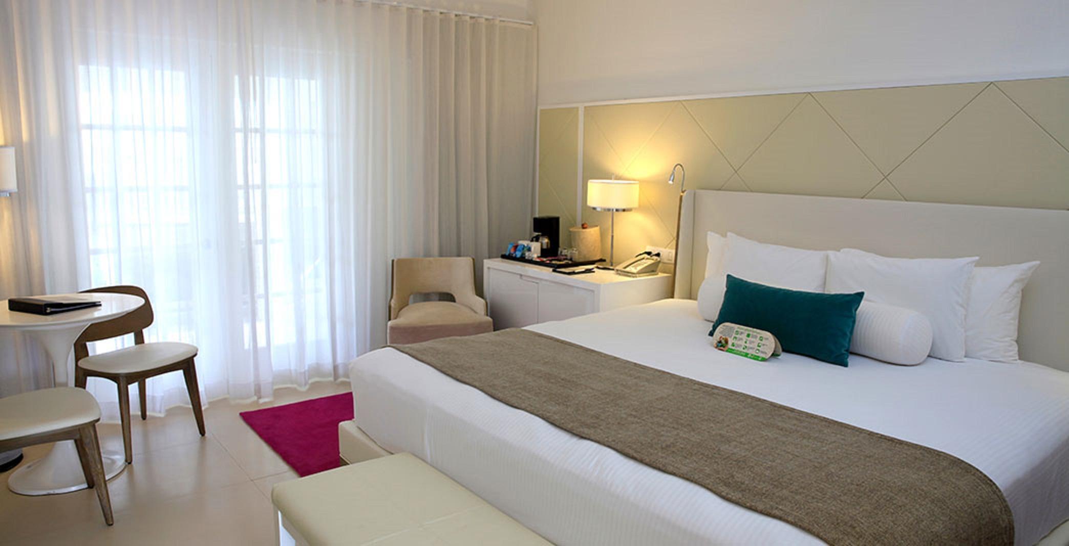 อะซุล บีช รีสอร์ต เนกริล กูร์เมต์ ออลอินคลูซีฟ บาย การิสมา Hotel ภายนอก รูปภาพ
