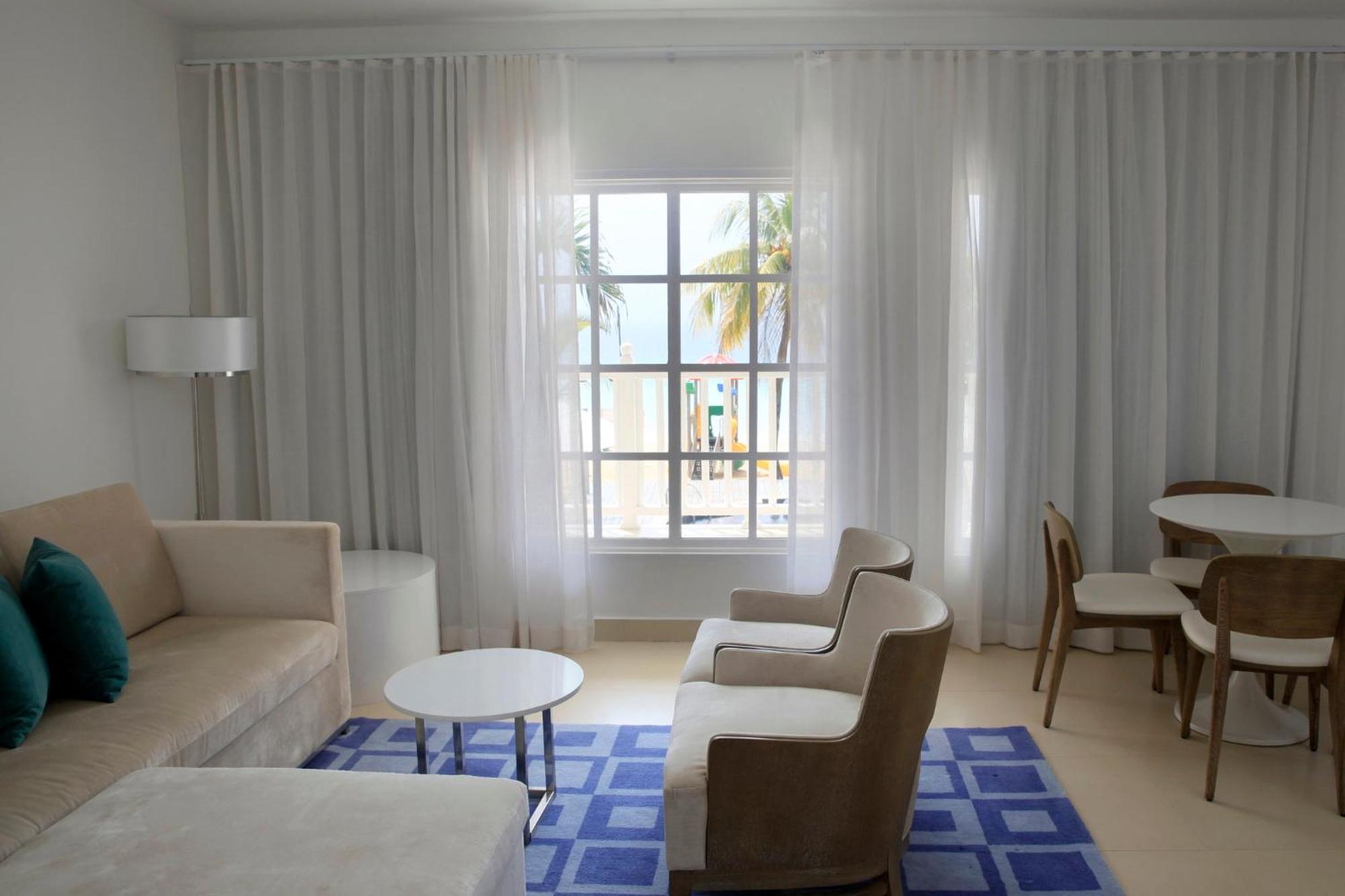 อะซุล บีช รีสอร์ต เนกริล กูร์เมต์ ออลอินคลูซีฟ บาย การิสมา Hotel ภายนอก รูปภาพ